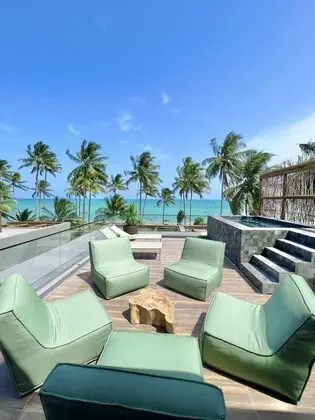 Casa Exuberante em Frente ao mar com 5 Suites - Oda