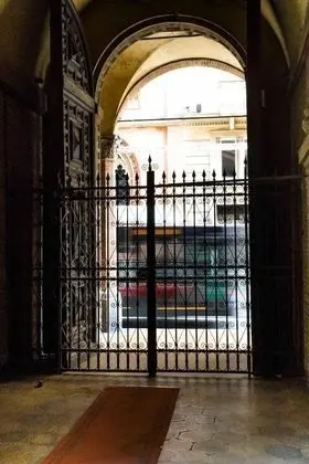 Casa Garisenda - Lobi
