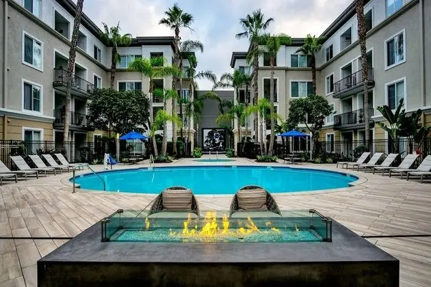 Casa Grande Venice Beach Apts sleeps 7 - Havuz