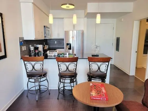 Casa Grande Venice Beach Apts sleeps 7 - Mutfak