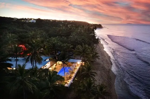 Casa Isleña Inn - Havuz