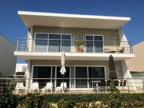 Casa Junto à Praia com Piscina Mystay - Dış Mekan