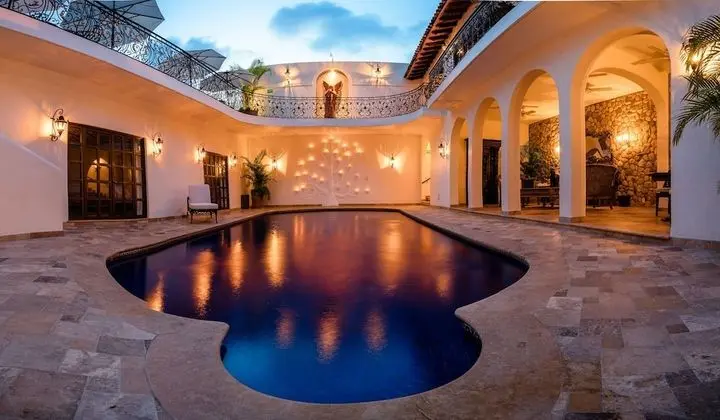 Casa Kimberly - Near Malecon - Havuz