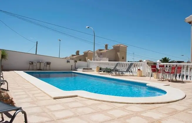 Casa Lanjaron - Havuz