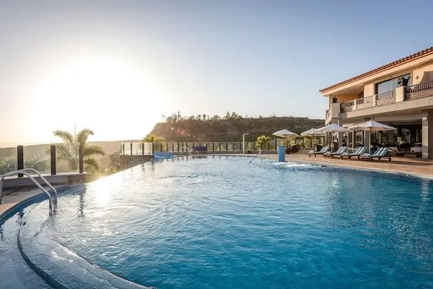 Casa León Royal Retreat