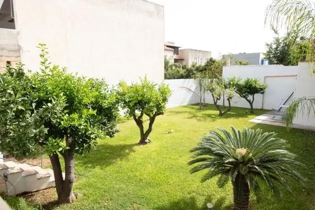 Casa Lisa a due passi dal mare con ampio giardino - Dış Mekan