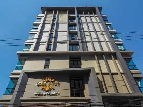 Casa Luxe hotel resident