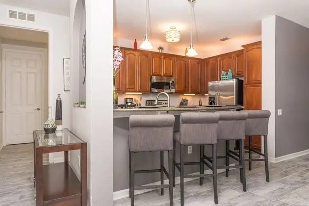 Casa Magnolias Deluxe 3 Bedroom Condo by Redawning - Mutfak