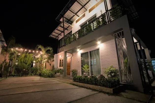 Casa Malee Family Villa