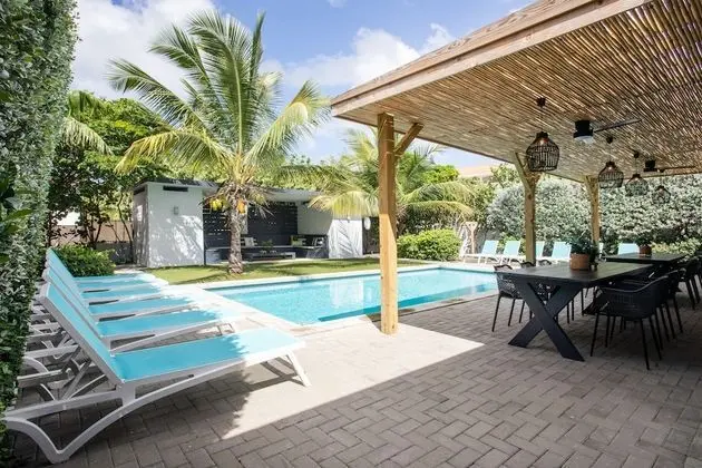 Casa Maria Curacao Luxury 6 Bedroom Villa Next to Supermarket Jan Thiel Beach - Havuz