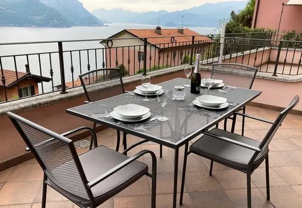 Casa Mastena Vista Lago