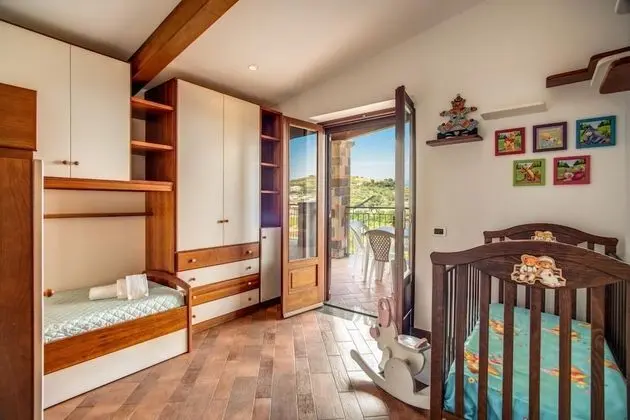 Casa Mattia Large Charming Apartment in the Countryside