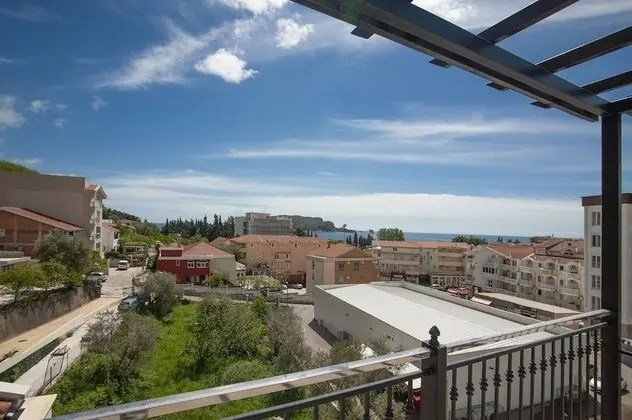 Casa Mia Rooms and Apartments