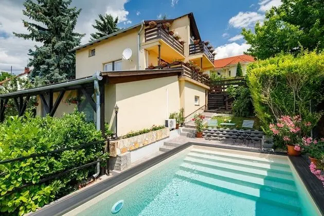 Casa Montana I- Cosy Apartment With Mountain View