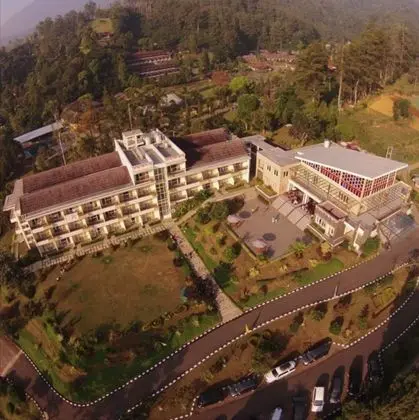 Casa Monte Rosa Hotel Ciloto Puncak