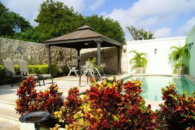 Hotel Casa Nobel - Havuz