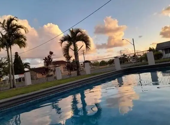 Casa Nostra Motel Mackay - Havuz