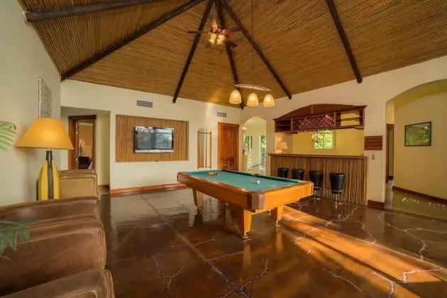 Casa Pacifica in Playa Herradura - Oda