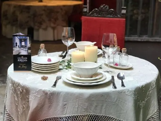 Casa Palacio Jerezana - Yerinde Yemek
