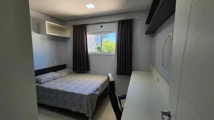 Casa para família com piscina - Oda