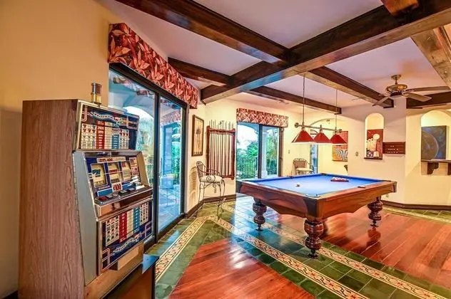 Casa Patron 6 bdr Private Home With Pool and Game Room - Oda