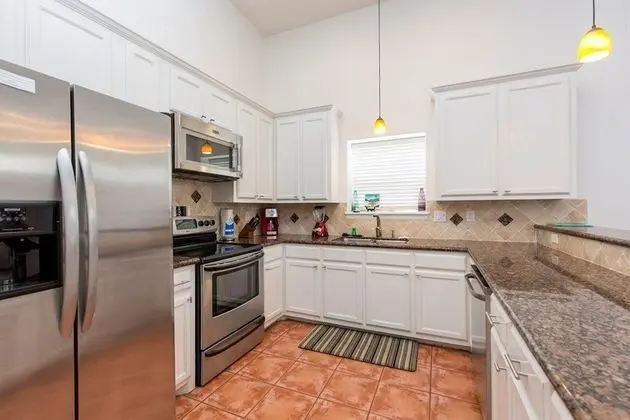 Casa Picasso 3 BR Home with Private Pool - Mutfak