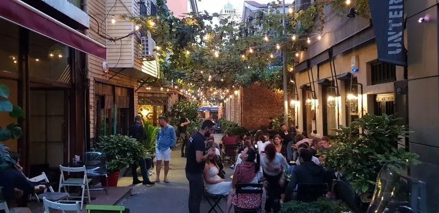 Casa Rosa Suites