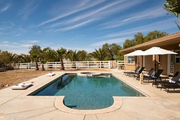 Casa Sancerre by Avantstay Hilltop Estate w/ Breathtaking Views, Pool & Hot Tub - İç Mekan