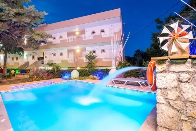 Casa Stavris - Havuz