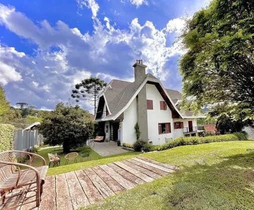 Casa Três Rios - Campos do Jordão