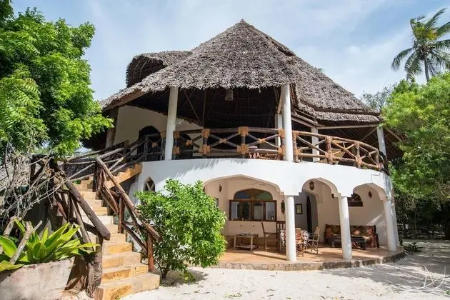 Casa Umoja Guesthouse