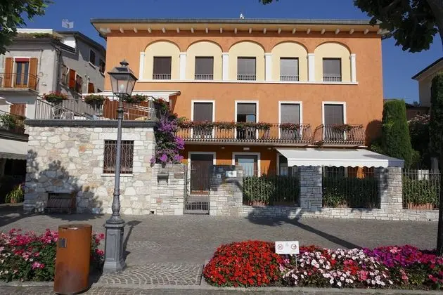 Casa Vacanza Casa del Padre G. Nascimbeni - 1
