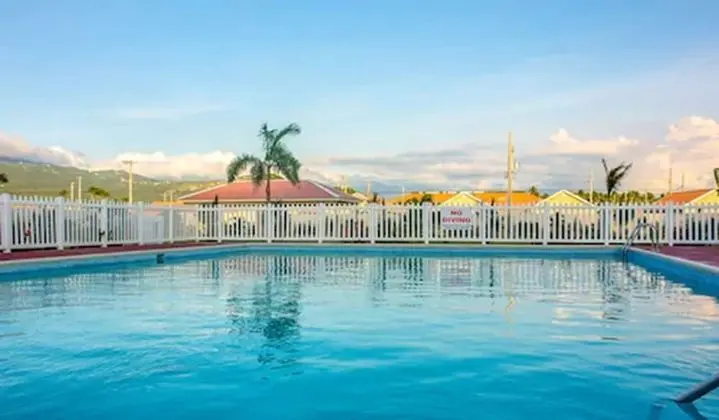 Casa Victoria Golf Retreat