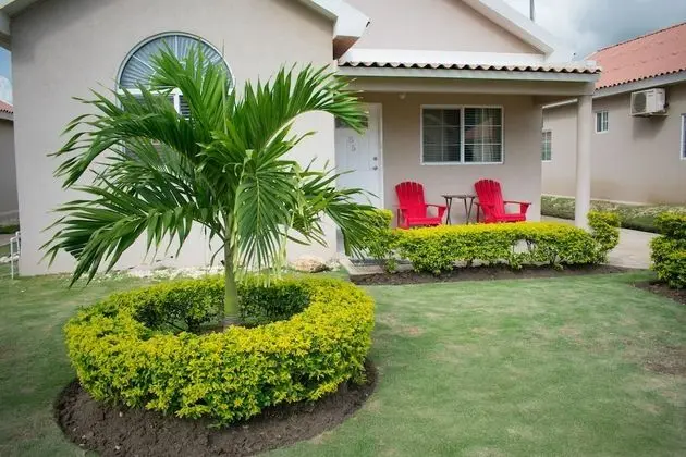 Casa Victoria Golf Retreat - Dış Mekan