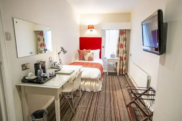 The Casa Hotel - Oda