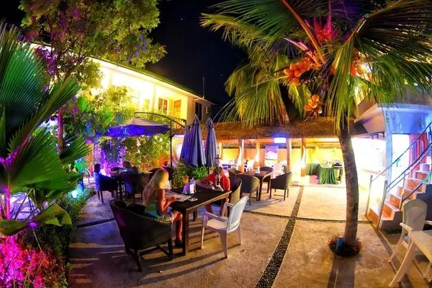 Casadana Thulusdhoo