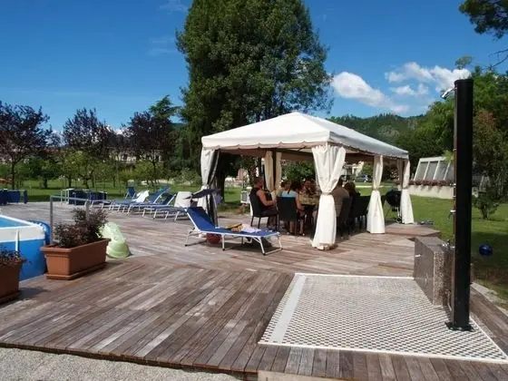 Villa Casagrande - Vittorio Veneto - Near Venice and Dolomiti - Havuz