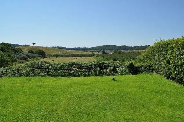 Casale vicino al Golf Nazionale - Dış Mekan