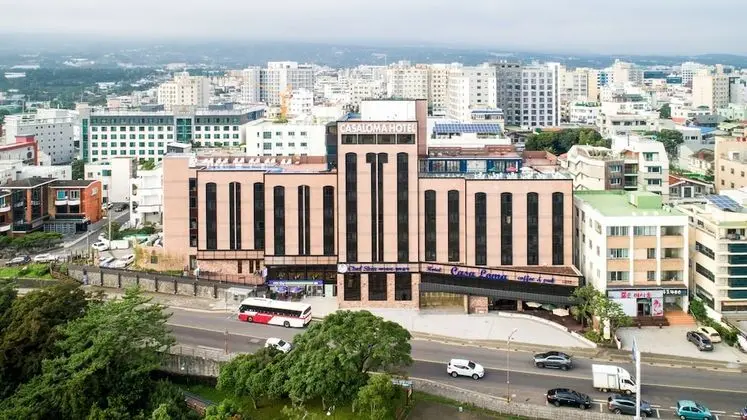 Casaloma Hotel