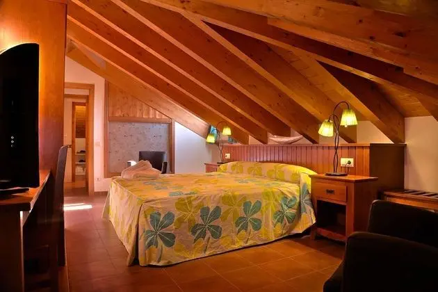 Casas Pirineo turismo rural con historia - Oda