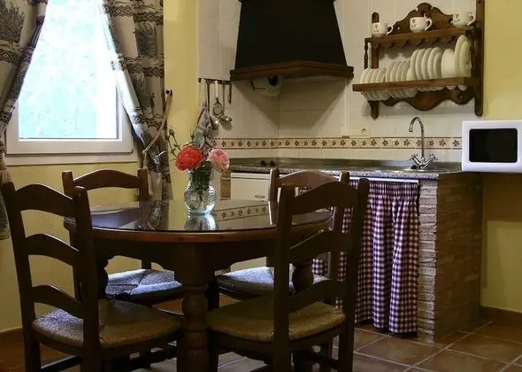 Casas Rurales Telecabina Las Catifas - Mutfak