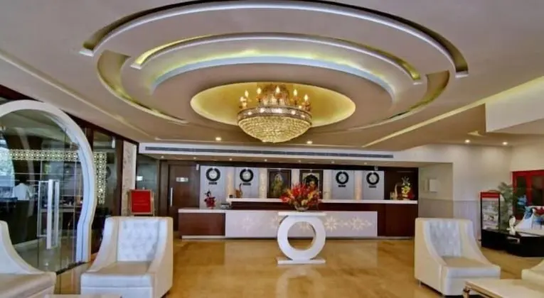 Hotel Casaya Inn