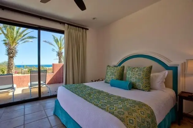 Cascadas 3 LW Jump in La Paz