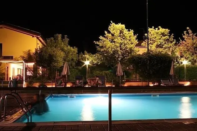 Cascina Bosco Gerolo - Havuz