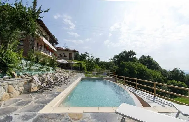 Cascina Montiglio - Havuz