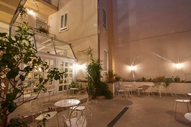 Cas'E Charming House