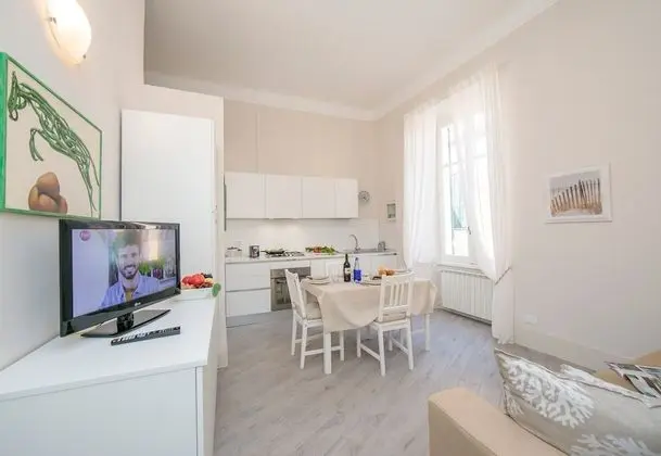 Casetta Budello 50 Mt From Sea