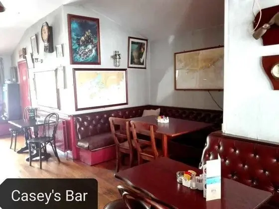 Caseys of Union Hall - Yerinde Yemek