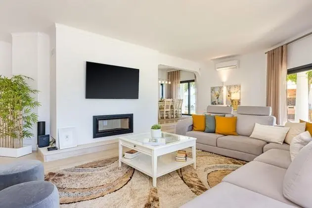 Villa Casinha is a Fabulous Villa With Pool and Jacuzzi That can be Heated - Oda