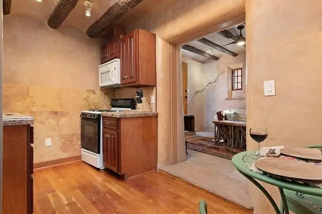 Casita Arbolito - Enchanting Hideaway, Walk to The Plaza - Mutfak
